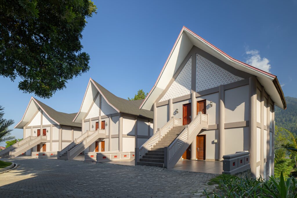 Rumah Adat_Deluxe(1)