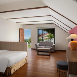 Rumah Adat_Superior_inside